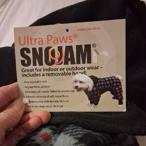 Ultra Paws SnoJam with Removable Hood